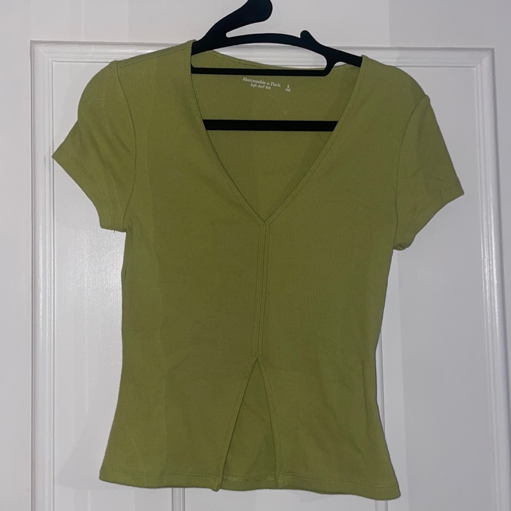 Abercrombie & Fitch Ribbed Split Hem Top SMALL